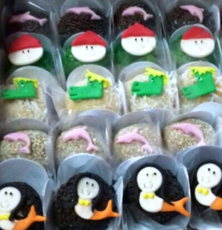 DOCES PERSONALIZADOS FOLCLORE