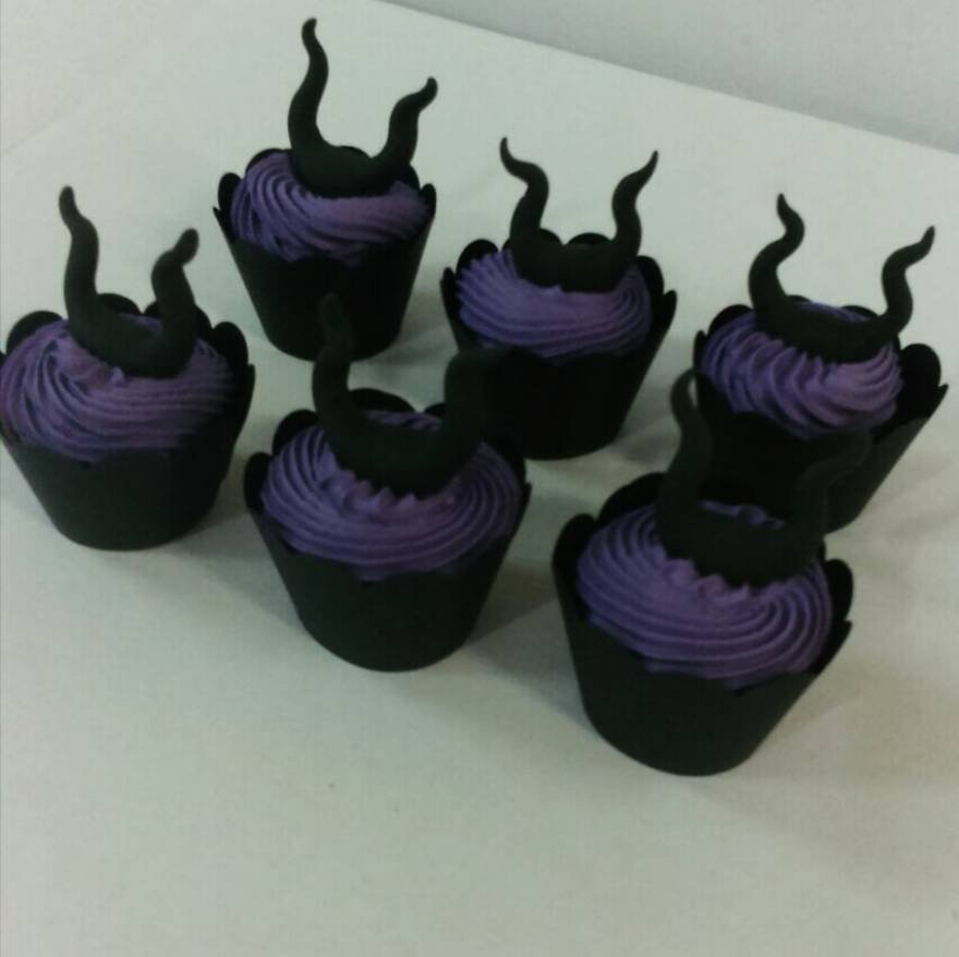 CUPCAKE PERSONALIZADO MALÉVOLA