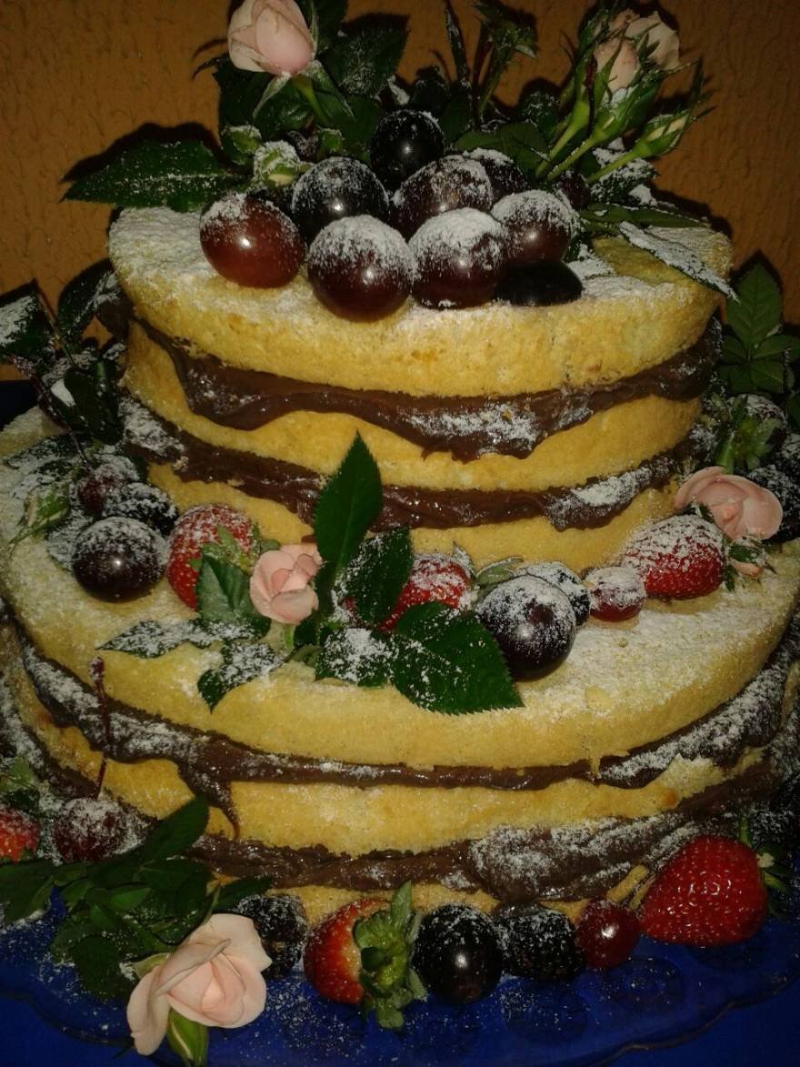 Naked Cake