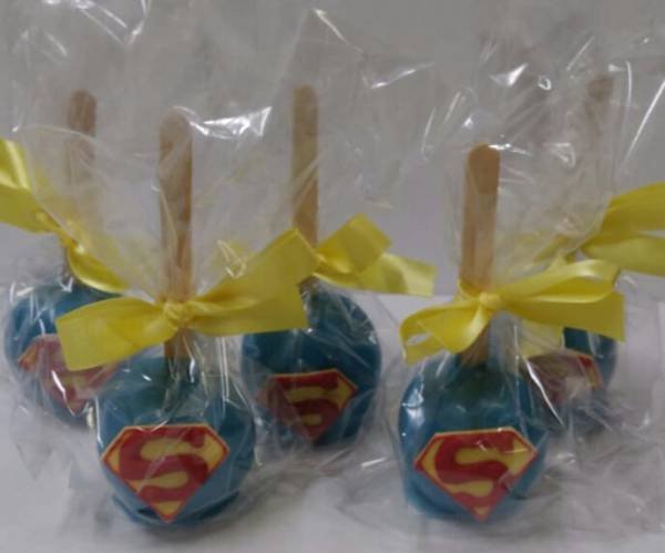 MAÇÃ PERSONALIZADA SUPERMAN