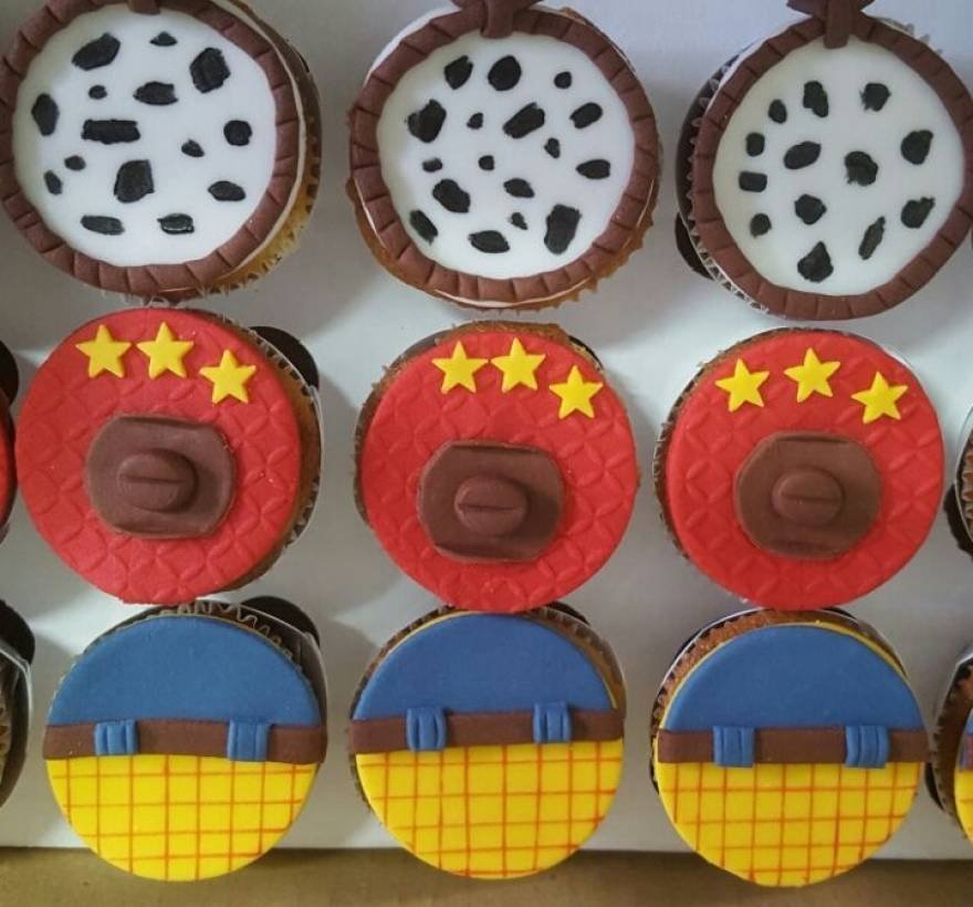 CUPCAKE PERSONALIZADO TOYSTORY