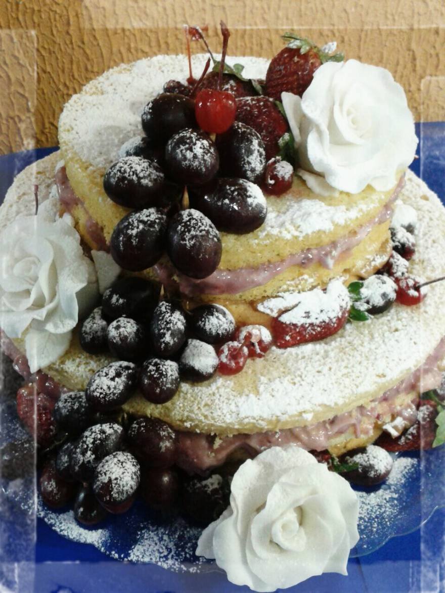 Naked Cake