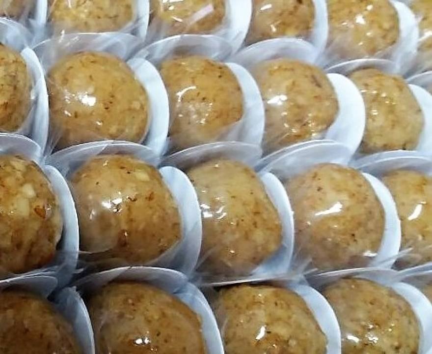 -DOCES CARAMELADOS (BRIGADEIRO / BEIJINHO / OLHO DE SOGRA)