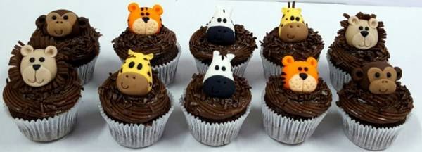 CUPCAKE PERSONALIZADO SAFARI